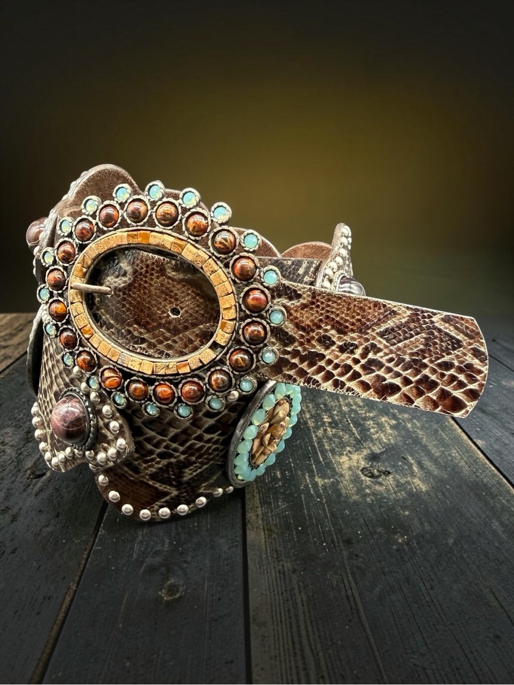 Leatherock 34 M Python Snakeskin Leather Turquoise Crystal Scallop Contour Belt